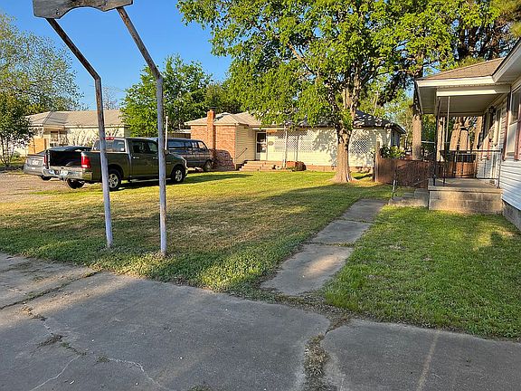 2nd image of 123 Billington Dr
