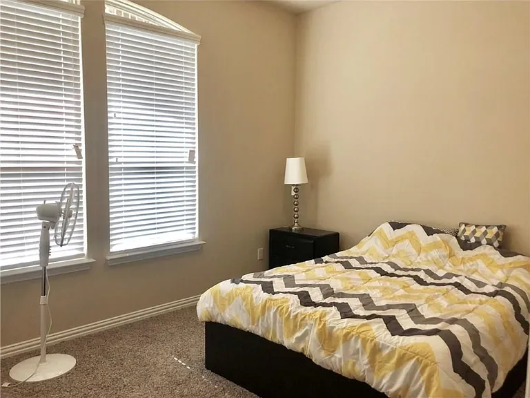 12864 Palancar Dr — Photo 3