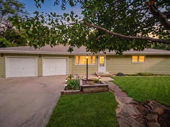 710 W Vine St, Junction City, KS 66441