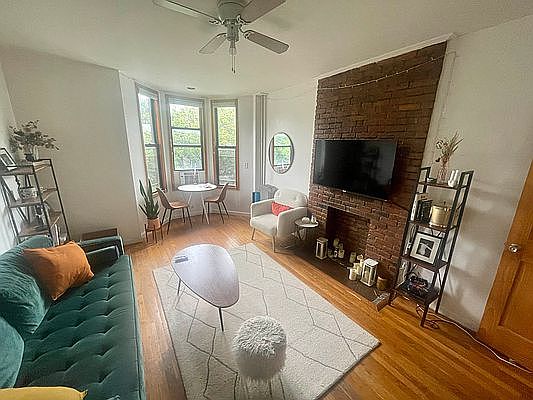 1st image of 236 8th St #C