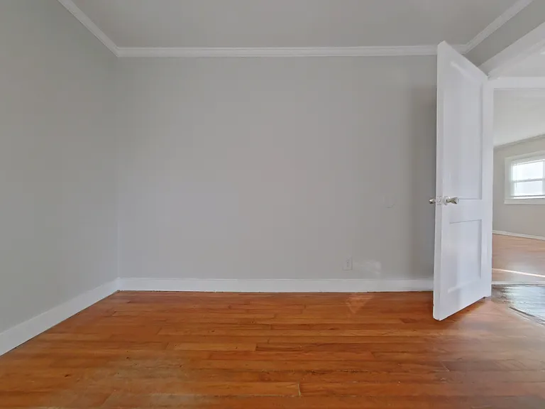 197 Spring Garden Cir — Photo 7