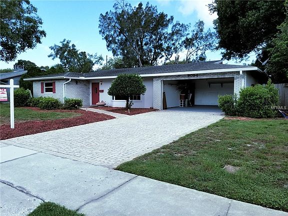 5th image of 9094 Merrimoor Blvd