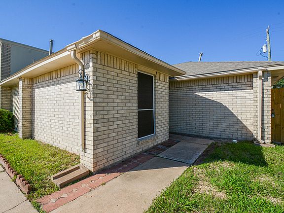 5th image of 16518 Monte Carlo Ln