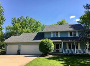 620 Juanita Ave, Cedar Falls, IA 50613