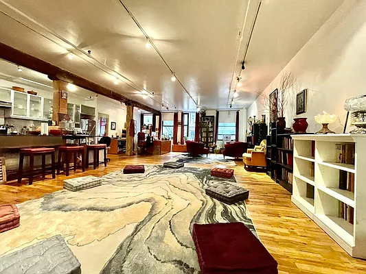 Rented by Pear NYC LLC | media 5