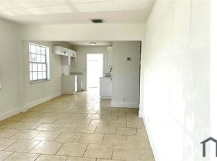709 13th St APT 1, West Palm Beach, FL 33401