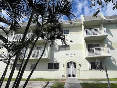 12890 NE 8th Ave APT 102, North Miami, FL, 33161