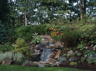 243 Old Town Rd, Setauket, NY 11733