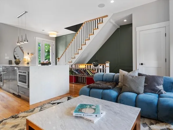 38 Sheridan St, Jamaica Plain, MA 02130