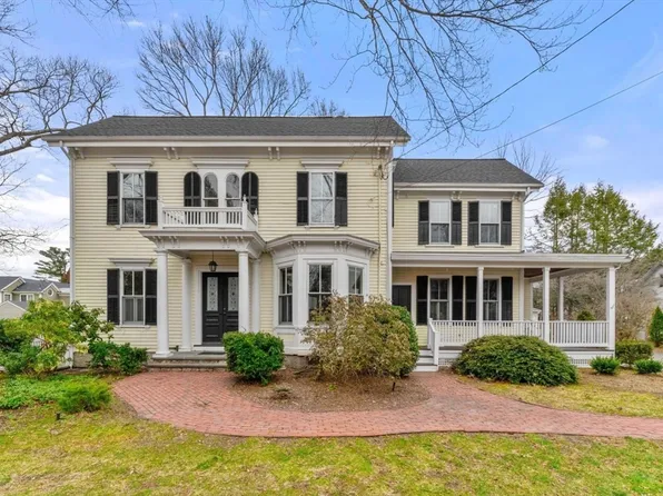 1197 Great Plain Ave, Needham, MA 02492