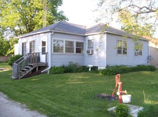 753 N 39th Rd, Triumph, IL 61371