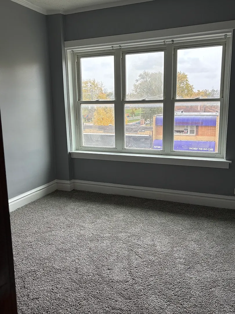 1 bed, 650 sqft, $1,150 — Photo 3