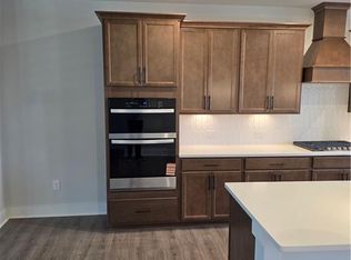 378 Sunset Hollow St, Sugar Hill, GA 30518