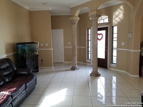 4th image of 1116 Palm Ave