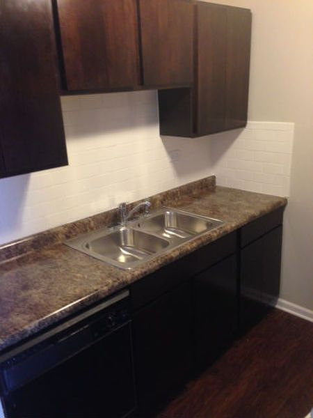 1st image of 475 Gregory Ave APT 3B