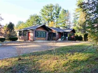 81 Sandown Rd, Fremont, NH 03044