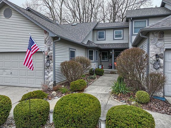 4th image of 2338 Golden Pond