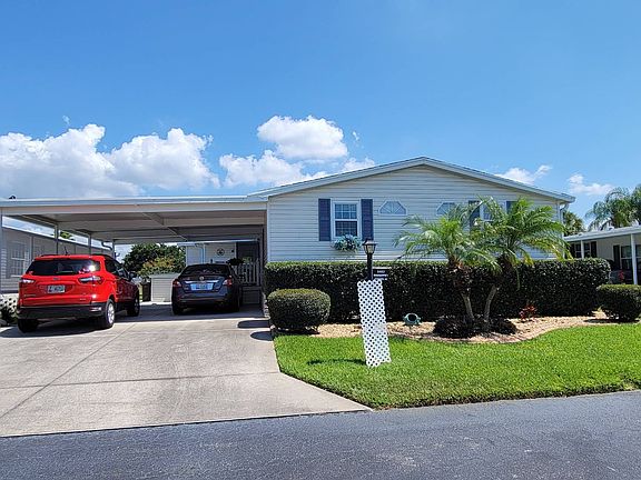 2nd image of 5462 Laurel Oak Dr