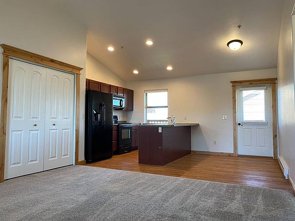 2nd image of 171 Talon Way Unit C