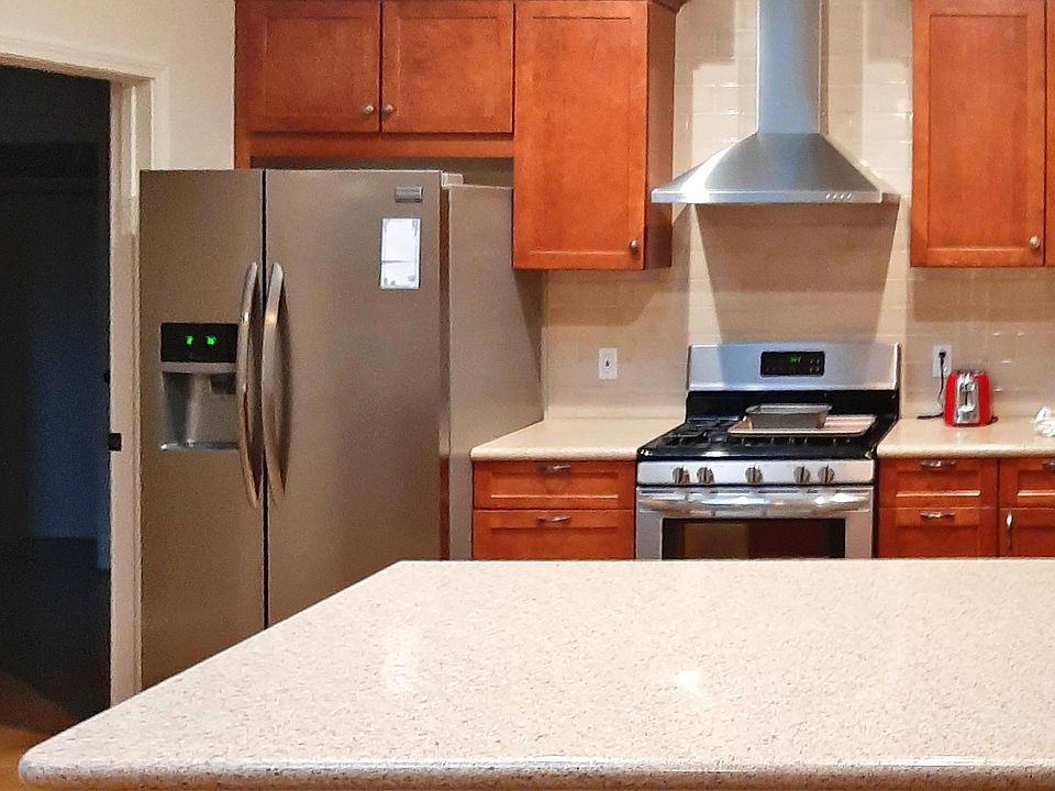 1st image of 361B Park Way