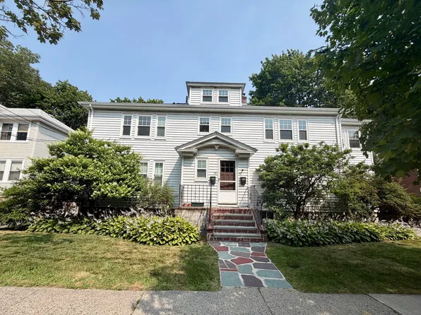 54 Noble St #54, West Newton, MA 02465