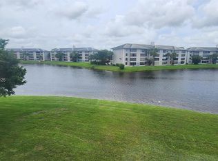 9420 Poinciana Pl APT 310, Davie, FL 33324