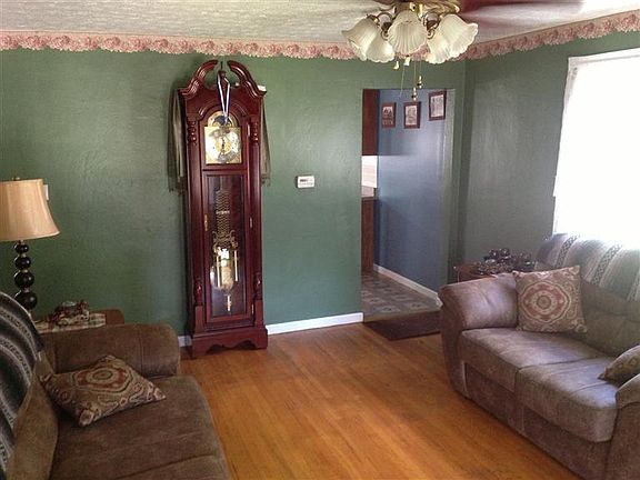 5th image of 1053 Eldorado Ave