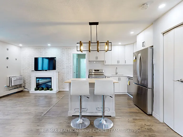 895 Kennedy Rd #505 — Photo 15