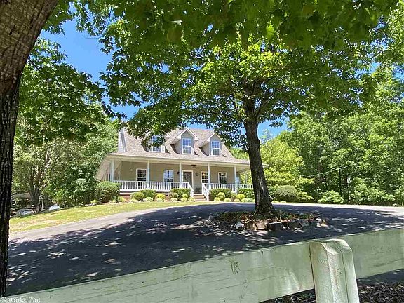 4th image of 312 Belle Terre Dr