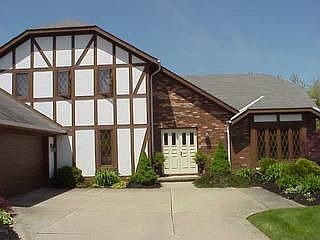 2nd image of 9910 Seneca Ct