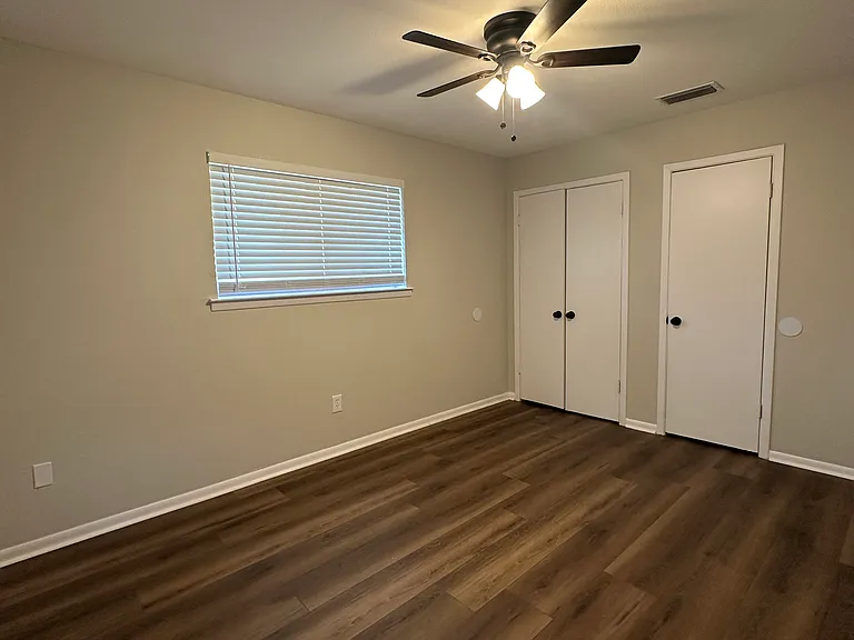 127 Dunn St — Photo 12