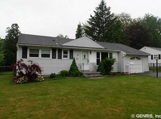 9 Merrydale Dr, Rochester, NY 14624