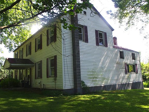 4th image of 849 Mohawk Dr