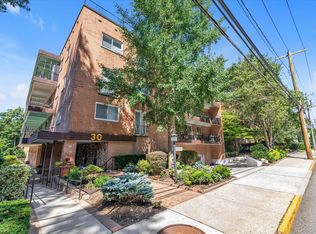 30 Barstow Road #3A, Great Neck, NY 11021