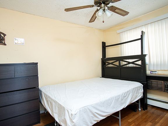 4th image of 8995 Kennedy Dr APT 2B