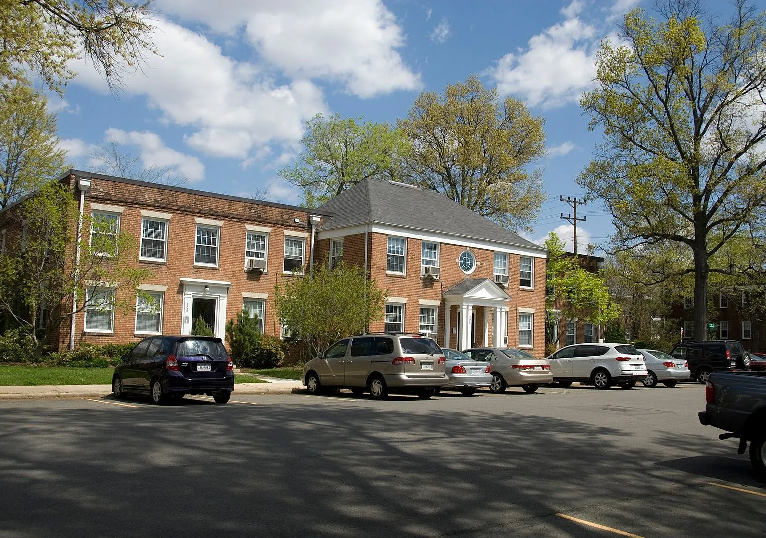 Ramsey Apartments — Photo 2