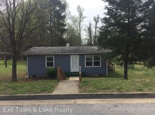 1201 Hill St, South Hill, VA 23970