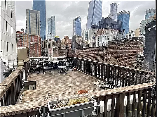 Rented by REAL New York | media 13