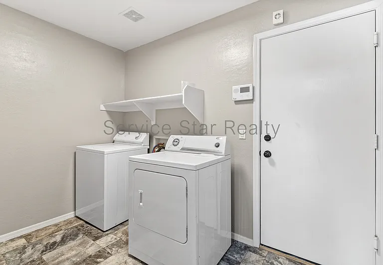 22368 W La Vista Cir — Photo 13