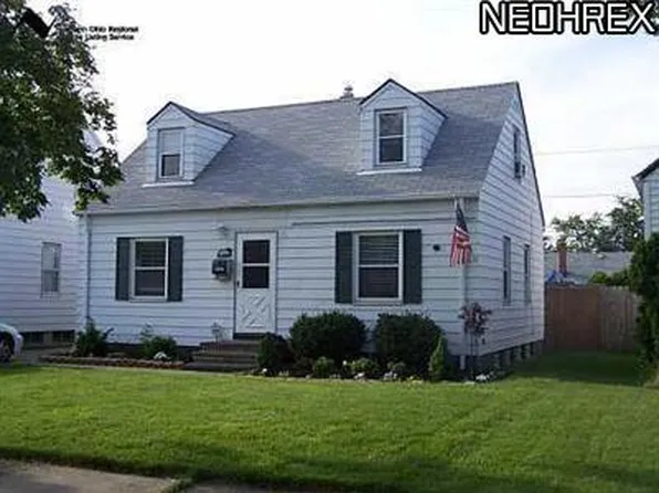 14515 Reddington Ave, Maple Heights, OH 44137