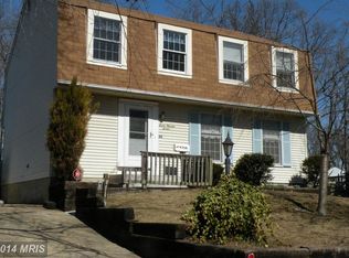 716 Snowdon Ln, Glen Burnie, MD 21061