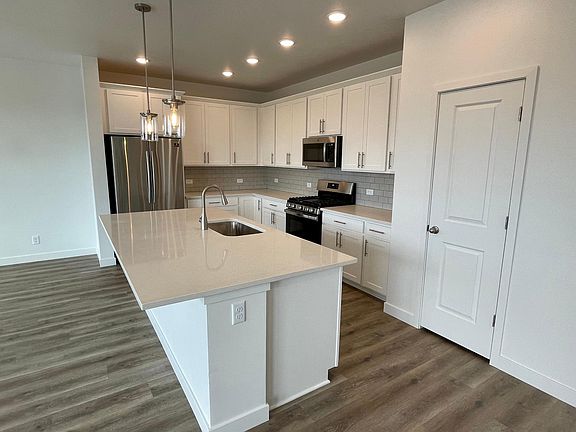 4th image of 10052 N Buttercup Ln