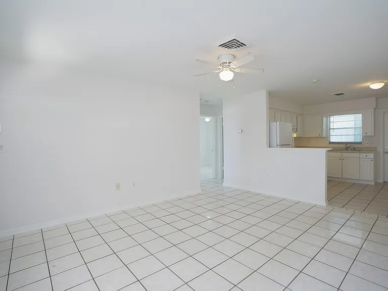 1193 S Alhambra Cir #1 — Photo 11