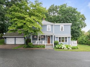 1 Olsons Way, East Greenwich, RI 02818