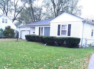 665 E South St, Crown Point, IN 46307