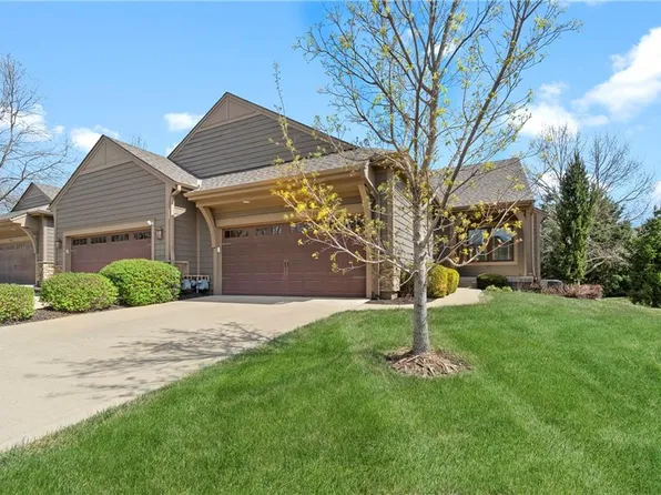7807 W 158th Ter, Overland Park, KS 66223