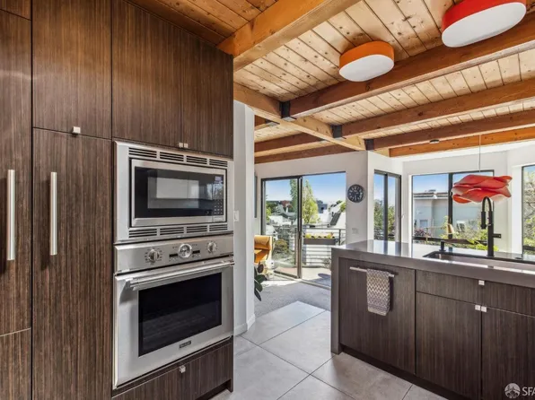 82 Henry St, San Francisco, CA 94114