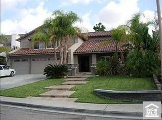 6962 E Country Club Ln, Anaheim, CA 92807