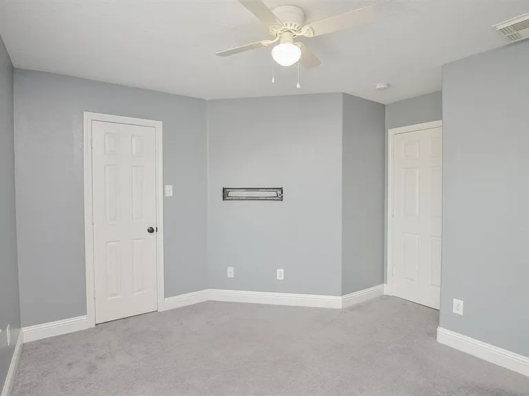 8755 Thistlemoor Ln — Photo 9