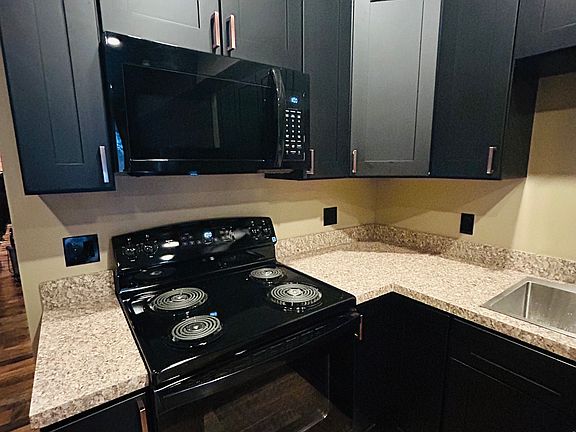 2nd image of 404 Thwing St #1